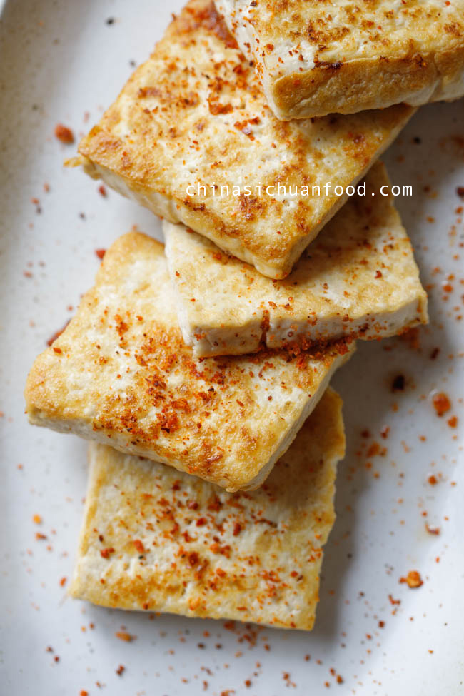 pan-fried tofu|chinasichuanfood.com
